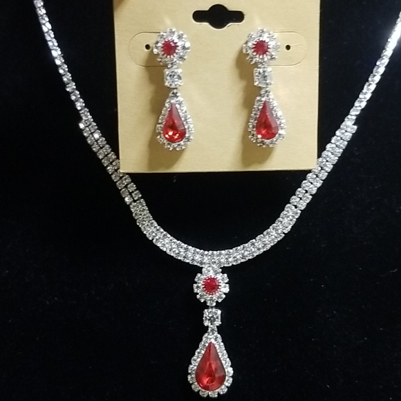 Ruby Red Earring, Bracelet and Necklace Set - Picture 2 of 8